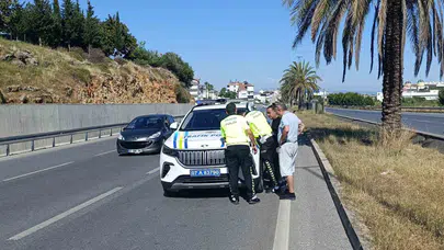 Direksiyon başında kabus dolu anlar: Yolcunun hamlesi faciayı önledi