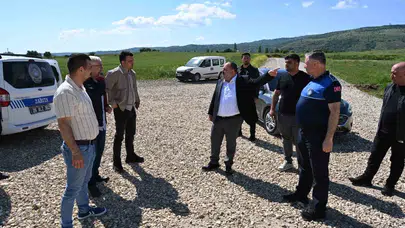 İnönü’de ulaşım seferberliği: Başkan Hamamcı sahaya indi, asfalt müjdesini verdi