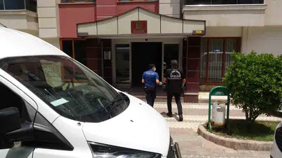 Komşularının şüphesi acı gerçeği ortaya çıkardı: 75 yaşındaki Ünal E. evinde cansız bulundu