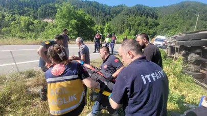 Kastamonu'da dehşet anları: Kamyonun freni boşaldı, sürücü kabinde mahsur kaldı