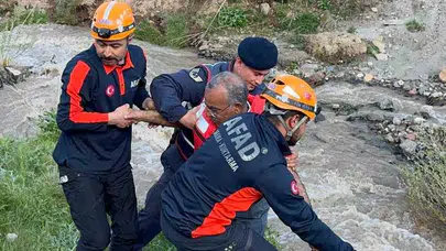 Mantar toplamak için çıktıkları doğa yürüyüşü kabusa dönüştü: Erzurum'da dere yatağında mahsur kalan çifti AFAD kurtardı