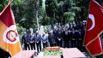 Mazbatasını alan Dursun Özbek’ten vefa ziyareti: Türk futbolunun iki dev ismini unutmadı