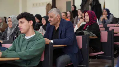Gençlerin hayalleri büyüklerin tecrübesiyle buluştu: ETÜ'de kuşaklar arası anlamlı zirve