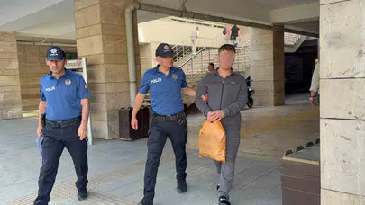 Samsun’da basit bir bakış tartışması dehşete dönüştü: Genç çocuk hastanelik oldu