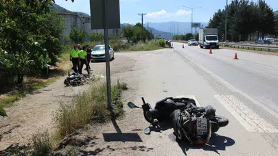 Amasya’da iki gencin motosikletli kaza sınavı: Yollar savaş alanına döndü