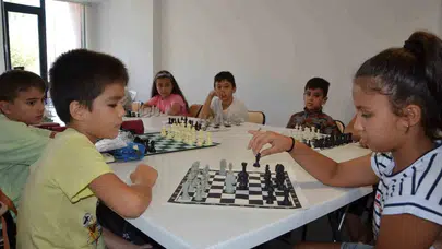 Okul yorgunluğunu sanat ve teknolojiyle atacaklar: ATABEM’de yaz dönemi heyecanı başlıyor