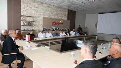 Başkan Er'den muhtarlara "sahadaki gözümüzsünüz" mesajı: Malatya'da yeni dönem başlıyor