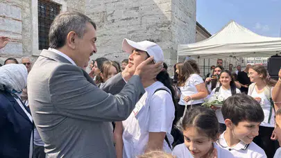Kalemleri ellerinde, hayalleri zihinlerinde: Minik yazarlar Rami Kütüphanesi’nde devleşti