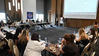 Manisa’da eşitlik rüzgarı: Kadınlar kent yönetimine dahil oluyor