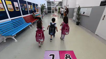 Okul heyecanı Diyarbakır’da başladı: Minik öğrencilerin tüm ihtiyaçları belediyeden