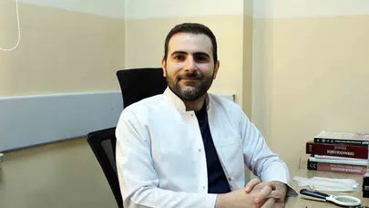 Güneşin kavurucu etkisine karşı uzmanından kritik uyarı: Cildinizi bu hatalarla yaşlandırmayın