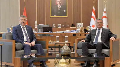 Kıbrıs temaslarında diplomasi trafiği: Bakan Çiftçi’nin yoğun mesaisi başladı