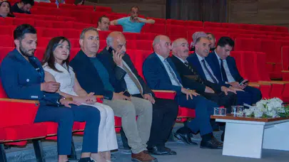 Diplomalar alındı ama bağlar kopmadı: EBYÜ mezunları geleneksel buluşmada bir araya geldi