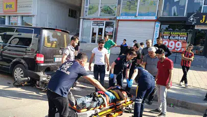 Midyat’ta okul önünde korkutan kaza: Motosiklet sürücüsü hastanelik oldu
