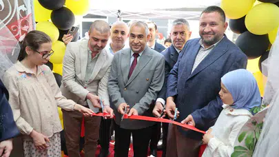Nazilli’de sanat rüzgarı: 320 eserlik dev sergi kapılarını açtı