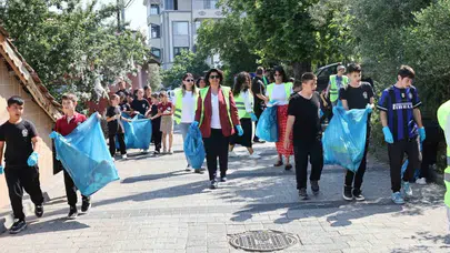 Gölyazı'da minik çevrecilerden örnek hareket: Tarihi çınar gölgesinde atıklara hayat verdiler