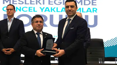 Balıkesir'de sanayicilerden öğrencilere "geleceğin meslekleri" mesajı: İş dünyası kampüse indi
