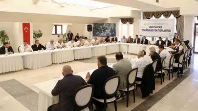 Büyükçekmece’de yaz mesaisi başladı: 24 mahallenin yol haritası muhtarlarla çiziliyor
