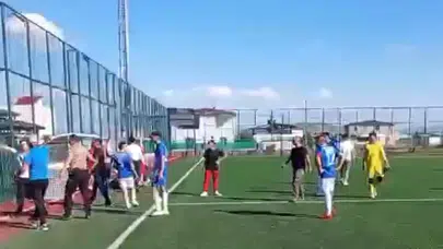 Şampiyonluk sevinci hastanede bitti: Saha bir anda savaş alanına döndü