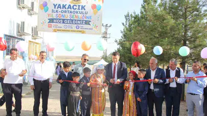 Cizre’de eğitim yılına renkli veda: Öğrenciler sahne performanslarıyla büyüledi