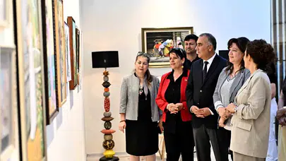 Gelenekselin izinde modern dokunuşlar: Muratpaşa’da sanat rüzgarı esti