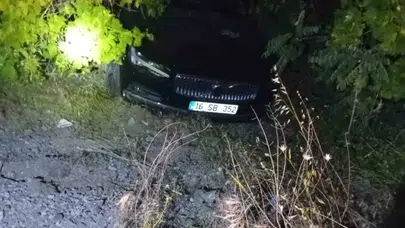 Elazığ yolunda korku dolu anlar: Kontrolden çıkan araç şarampole yuvarlandı