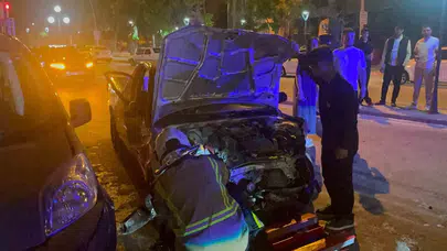 Karaman’da gece yarısı dehşet anları: Kontrolden çıkan pikap ortalığı savaş alanına çevirdi