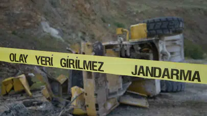Kırıkkale’de dehşet anları: Kontrolden çıkan iş makinesi uçuruma uçtu