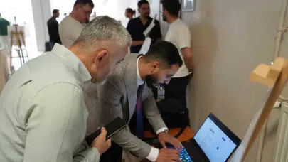 Geleceğin mühendisleri Karabük'te sahneye çıktı: 220 yenilikçi fikir görücüye çıktı