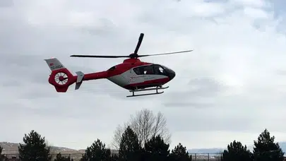 Zirvedeki yaşam mücadelesi: Ambulans helikopter hayat kurtardı