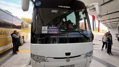 Gölcük’te öğrencilerin ulaşım yükü belediyeden: 2,5 milyon liralık dev destek