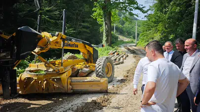 Akçakoca’da beklenen müjde geldi: Kurukavak köyünün ulaşım çilesi tarih oluyor