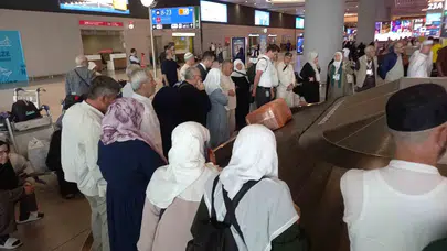 Kutsal topraklarda veda vakti: Hacılar gözyaşlarıyla yurda döndü