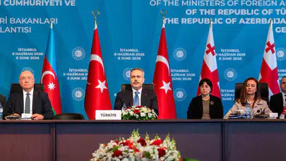 Kafkasya’nın kaderini belirleyecek zirve İstanbul’da: Bakan Fidan kritik masaya oturdu