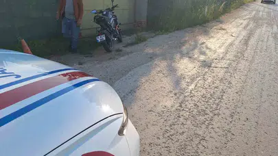 Bilecik’te alkolün dozunu kaçırdı: Motosikletli sürücünün hastanelik olduğu kaza ucuz atlatılmadı