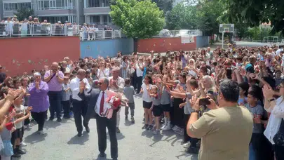 44 yıllık maraton bitti: Eğitim çınarı okulundan alkışlarla uğurlandı