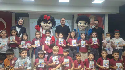Minik okurlara ilham veren buluşma: Moti ve Motimu’nun yazarı Altıntaş’ta çocuklarla buluştu