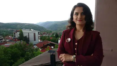 İngiltere’deki parlak kariyerini elinin tersiyle itti: Deprem yaralarını sarmak için Malatya’ya döndü