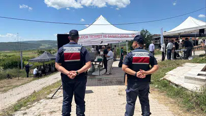 Baharın müjdecisi şenliklerde jandarma kuş uçurtmadı: Bin kişi huzur içinde kutladı