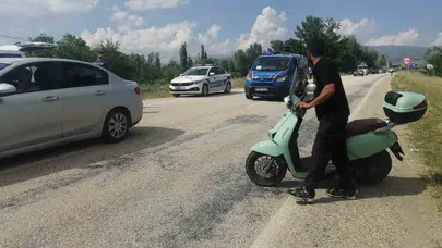 Yalvaç yolunda korkunç kaza: Direksiyon hakimiyetini kaybeden motosikletli ölümden döndü