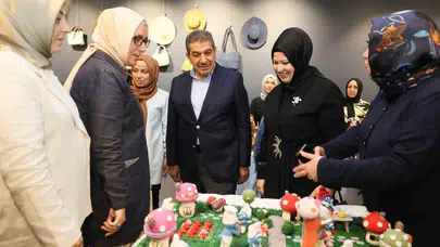 Esenler’de el emeği göz nuru sergisi: 2 bin kursiyerin hünerleri görücüye çıktı