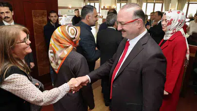 Atatürk Üniversitesinde bayram bereketi: Rektör Hacımüftüoğlu’ndan birlik mesajı