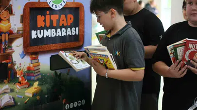 Okuduğunu arkadaşına bırak: Kepez’de kitaplar elden ele dolaşıyor
