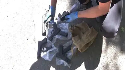 Niğde’de suç dünyasına ağır darbe: Araçtan cephanelik çıktı