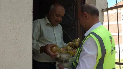 Malatya’da devletin şefkatli eli kapıları çalıyor: Yalnız yaşayanların sofrası bereketleniyor