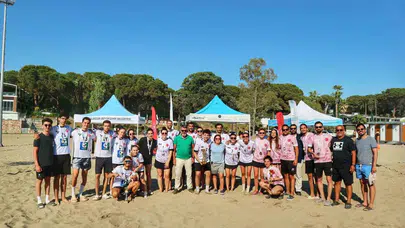 Kızgın kumlarda şampiyonluk mücadelesi: Burhaniye’de korfbol rüzgarı esti