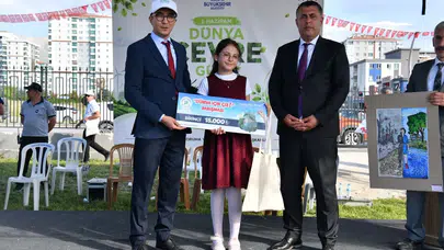 Yeşilyurt’ta Geleceğin Çevrecileri Sahneye Çıktı: 48 Bin Pil Doğaya Karışmaktan Kurtuldu