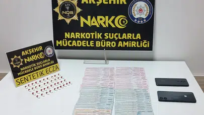 Akşehir polisine yakayı ele verdiler: Şüpheli araçtan zehir çıktı