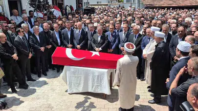 Mustafa Destici'nin acı günü: Aile ocağının direği toprağa verildi