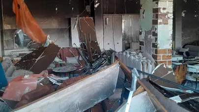 Reyhanlı'da korkutan gece: İş yeri küle döndü